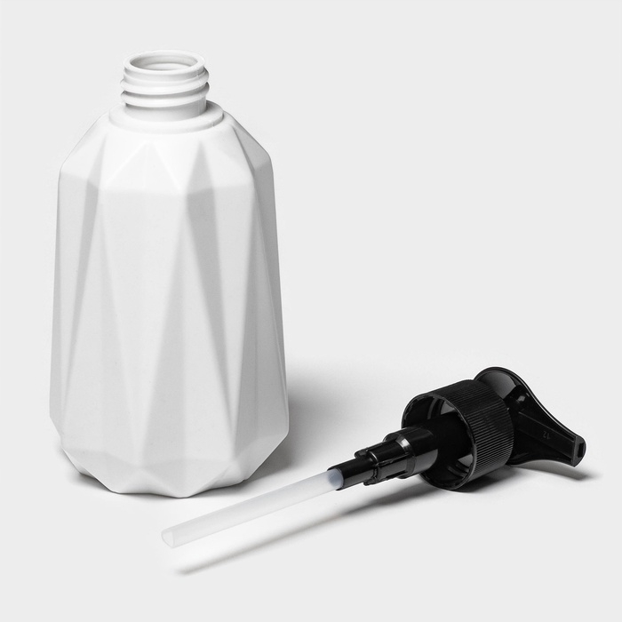 Дозатор для жидкого мыла «Грани», пластик, 350 мл, 7,8×7,8×15,5 см, белый Дозатор для жидкого мыла «Грани», пластик, 350 мл, 7,8×7,8×15,5 см, белый