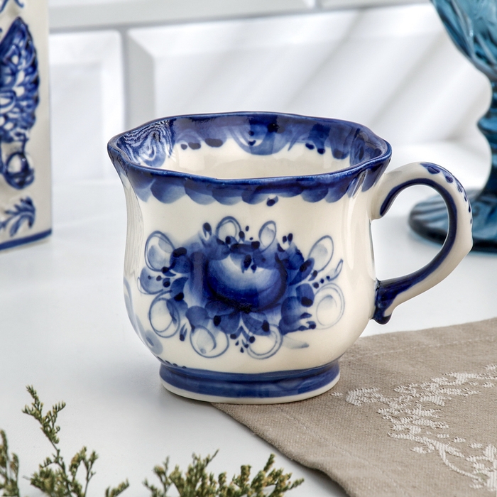 Чашка Чашка "Ромашка", гжель, фарфор, 200 мл, 9 см