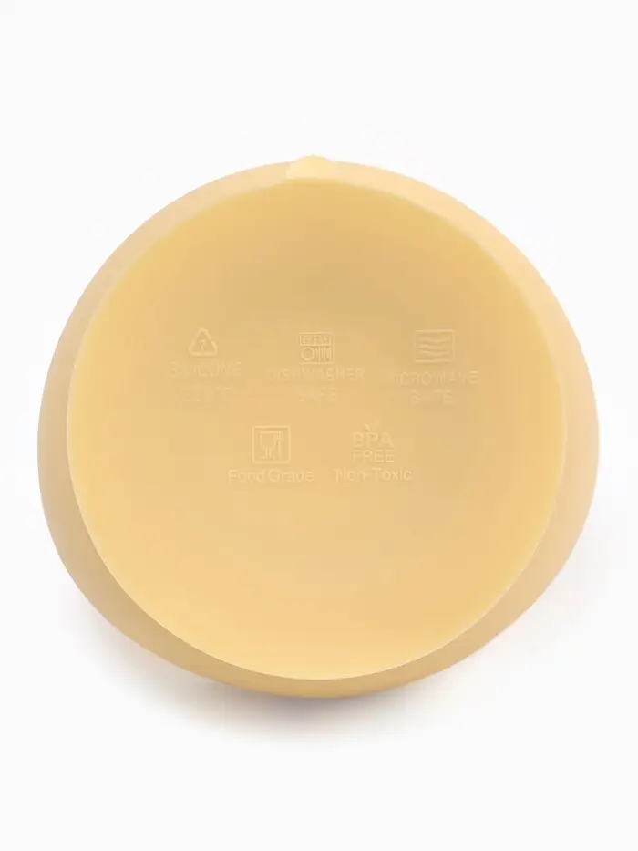 Тарелка детская на присоске и ложка, молочный, Mum&Baby Тарелка детская на присоске и ложка, молочный, Mum&Baby