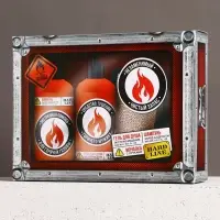 Подарочный набор косметики &laquo;Незаменимый чистый запас&raquo;, гель для душа, шампунь для волос, 2&times;300 мл и мочалка для тела, HARD LINE