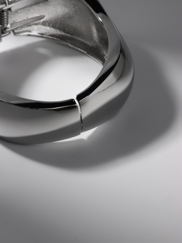 Браслет металл «Манжета» мятый, цвет серебро Браслет металл «Манжета» мятый, цвет серебро