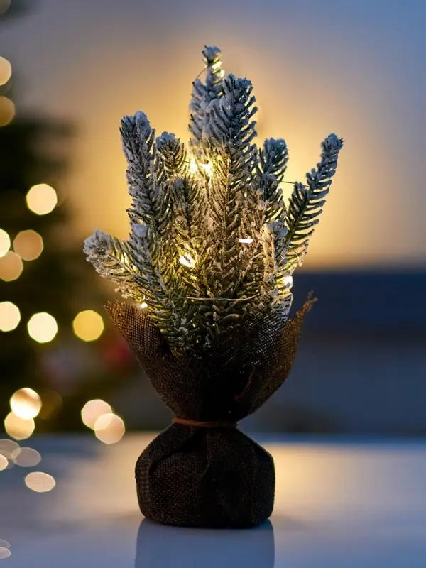 Фигура светодиодная «Сказочный свет» 28 см, 10 LED, от батареек AG13×3, свечение тёплое белое Фигура светодиодная «Сказочный свет» 28 см, 10 LED, от батареек AG13×3, свечение тёплое белое