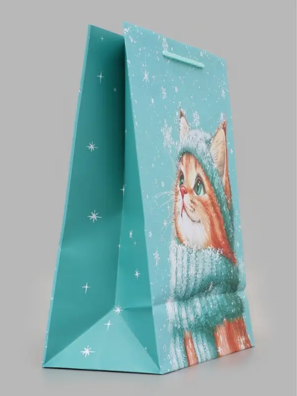 Пакет подарочный &laquo;Котёнок в шапке&raquo;, 26&times;12&times;32 см