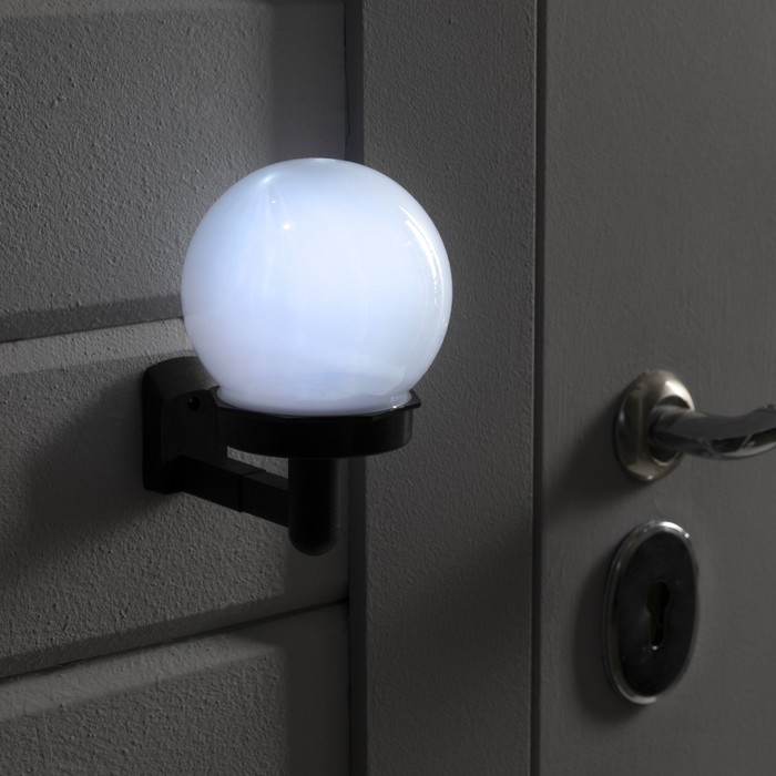 Садовый светильник на солнечной батарее «Шар», 10 × 15 × 14 см, 1 LED, свечение белое Садовый светильник на солнечной батарее «Шар», 10 × 15 × 14 см, 1 LED, свечение белое