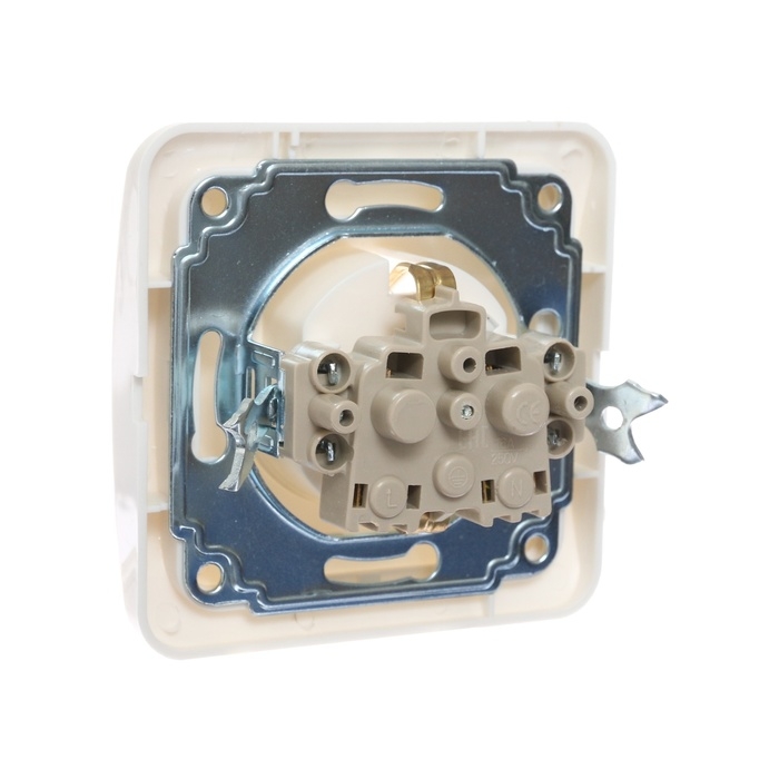 Розетка одноместная со шторкой Luazon Lighting  Розетка одноместная со шторкой Luazon Lighting "Орион", 16 А, скрытая, с з/к, белая