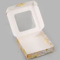 Коробка подарочная самосборная с окном &laquo;Цветы&raquo;, 13&times;13&times;3 см