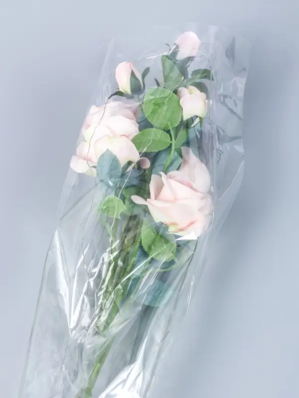 Пленка прозрачная для цветов и букетов, с LED- лентой подсветкой, 60&times;60 см