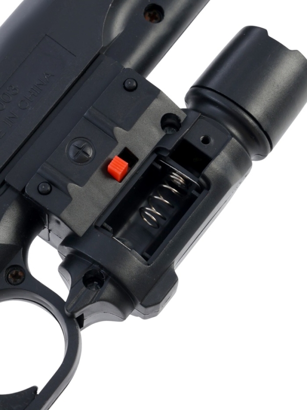 Пистолет "Вектор" с глушителем и лазером