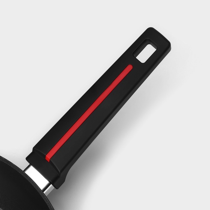 Сковорода Magistro Flame, d=28 см, h=7,5 см, антипригарное покрытие, индукция, цвет чёрный Сковорода Magistro Flame, d=28 см, h=7,5 см, антипригарное покрытие, индукция, цвет чёрный