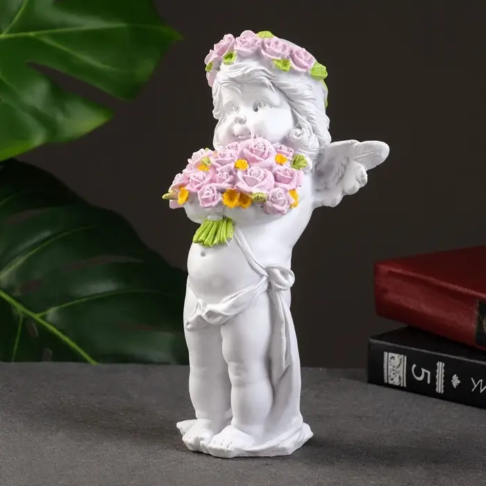 Фигура &laquo;Ангел с розами&raquo;, 13&times;9&times;22 см