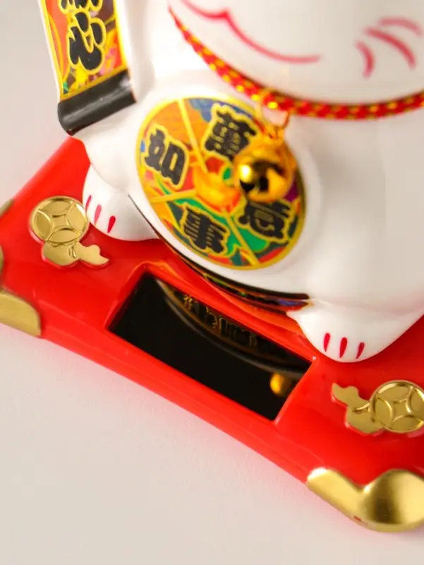 Маятник керамика от солнечной батареи "Манэки-нэко счастливый барабан" 10х11х10,8 см