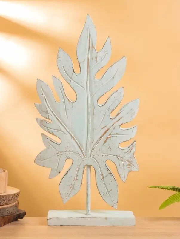 Сувенир на подставке «Лист», 29×8×57 см, дерево Сувенир на подставке «Лист», 29×8×57 см, дерево