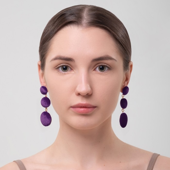 Серьги ассорти «Либеро» три диска, цвет фиолетовый в золоте Серьги ассорти «Либеро» три диска, цвет фиолетовый в золоте