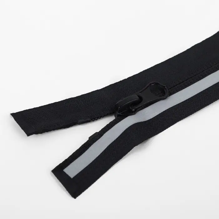 Молния «Спираль», №5, разъёмная, со светоотражающей полосой, замок автомат, 60 см, чёрная