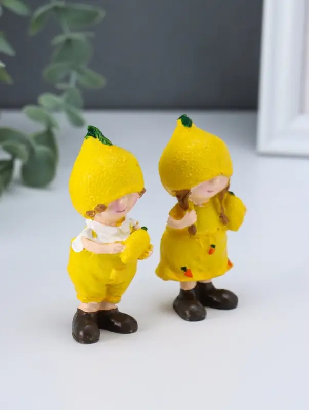 Сувенир полистоун "Малыши-лимончики" набор 2 шт 2,8х3,7х7,9 см
