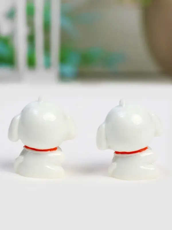 Миниатюра кукольная «Собачка», набор 2 шт., размер 1 шт. — 2,7 × 2,4 см Миниатюра кукольная «Собачка», набор 2 шт., размер 1 шт. — 2,7 × 2,4 см