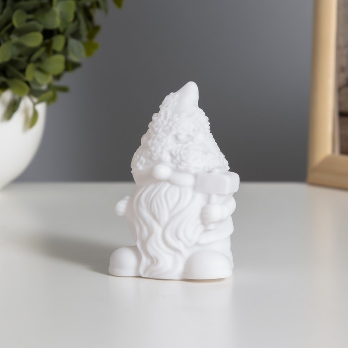 Ночник Ночник "Гном" 2Вт LED LR44 белый 4,5х5,5х9см