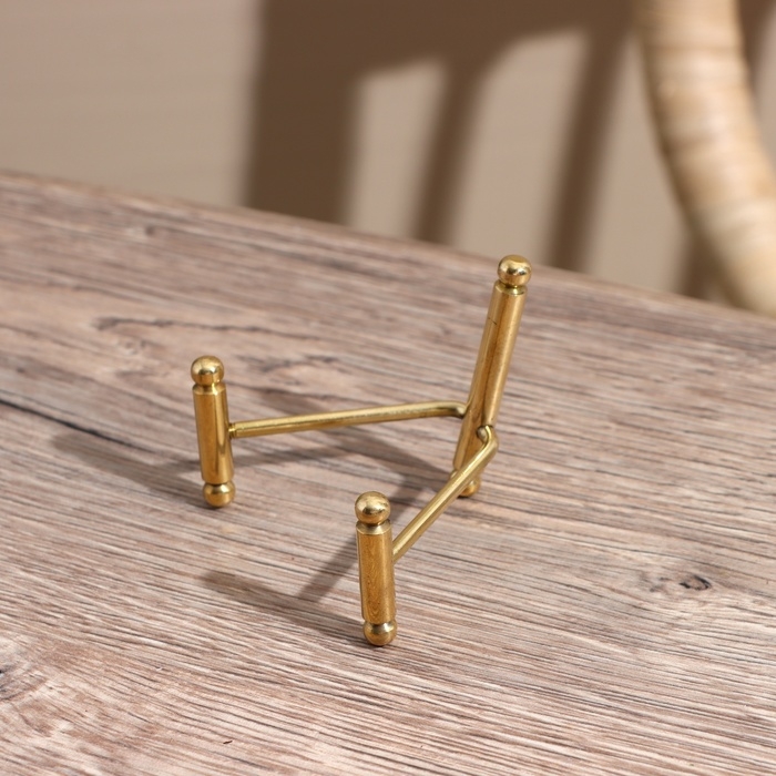 Подставка для книги  Подставка для книги "Трио" латунь 7х4х3 см