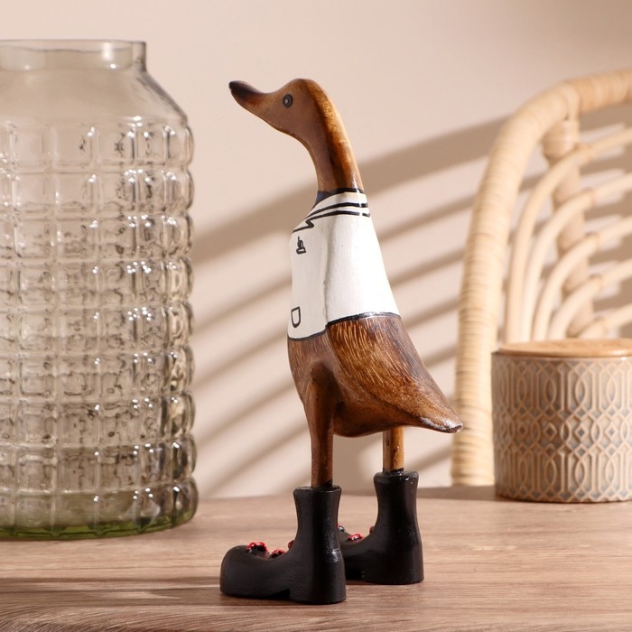 Сувенир дерево "Утка в белом пиджаке" 13х9х27 см