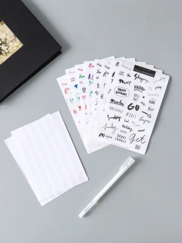 Фотоальбом 20 черных листов на спирали, набор (уголки, стикеры, ручка) 17х17х2 см