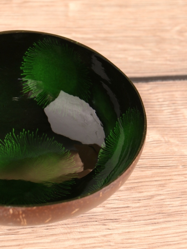 Чаша Чаша "Листья" 14х14х6 см, кокос