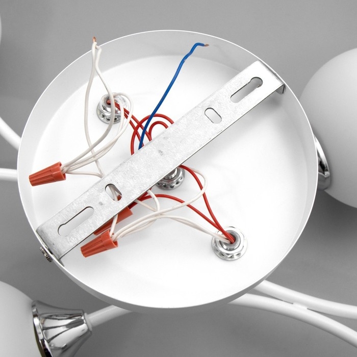 Люстра ГАЛЛОП Люстра ГАЛЛОП "Рассвет" 6х60Вт Е27 белый