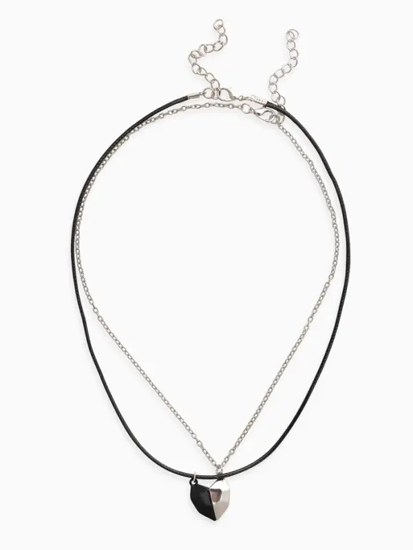 Кулоны парные на магните &laquo;Неразлучники.Половинки сердца&raquo;, L=48 см, набор 2 шт. чёрные, серебряный