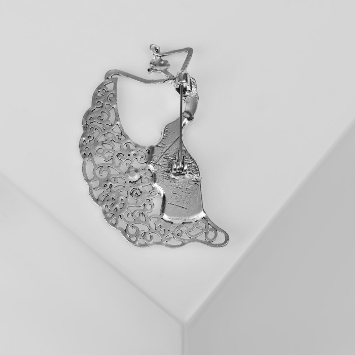 Брошь «Галиотис» танцовщица, цвет зелёный в чернёном серебре Брошь «Галиотис» танцовщица, цвет зелёный в чернёном серебре