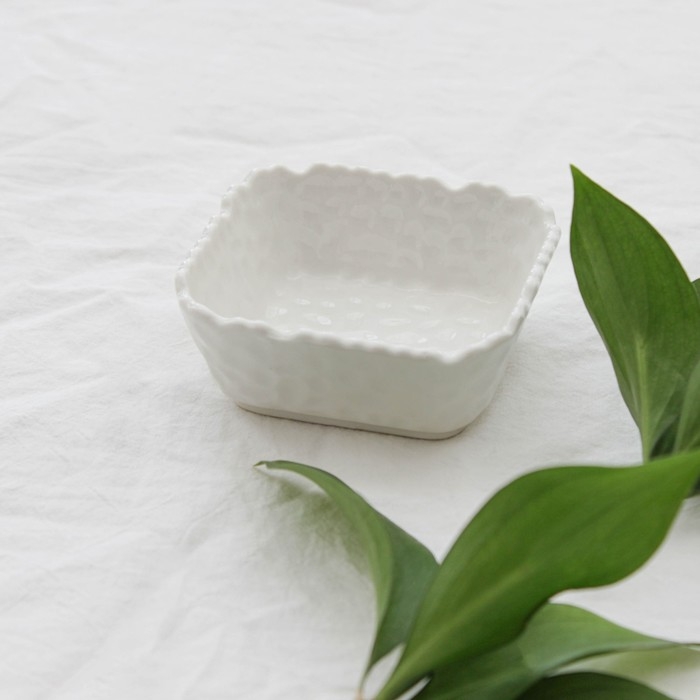 Соусник керамический «Воздушность», 90 мл, 8×3 см, цвет белый Соусник керамический «Воздушность», 90 мл, 8×3 см, цвет белый