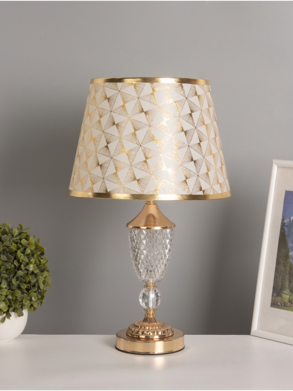 Лампа настольная «Премьер» 1х40Вт Е27 + ночник 3Вт золото 27,5х27,5х46см Лампа настольная «Премьер» 1х40Вт Е27 + ночник 3Вт золото 27,5х27,5х46см