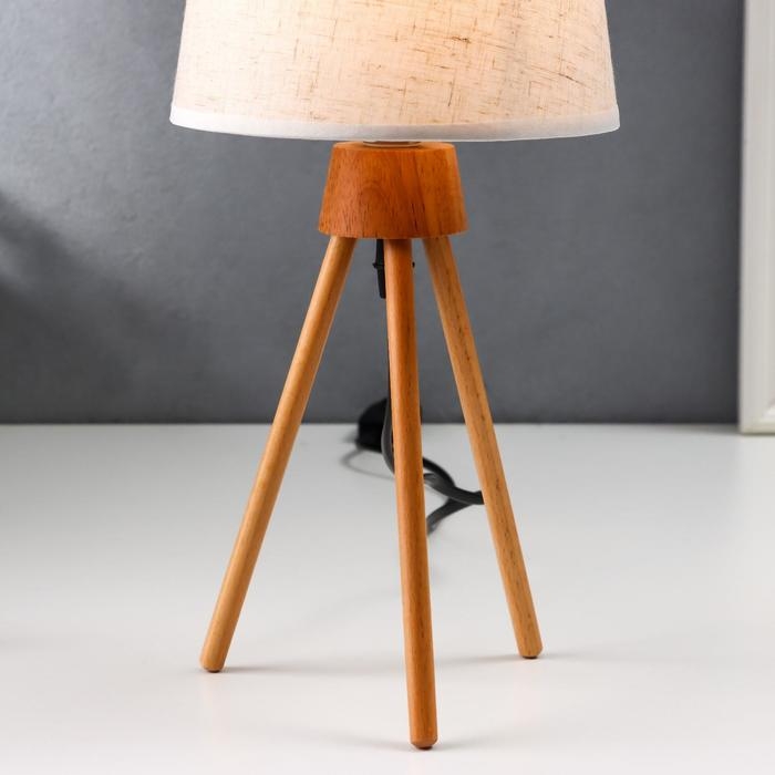 Настольная лампа с абажуром RISALUX «Лофт», 16600/1WT Е27, 40 Вт, белый, 16×16×36.5 см Настольная лампа с абажуром RISALUX «Лофт», 16600/1WT Е27, 40 Вт, белый, 16×16×36.5 см