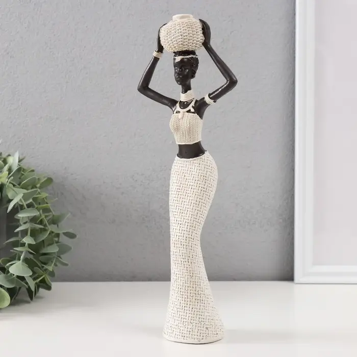 Сувенир полистоун "Африканка с плетёным круглым кувшином" белый 10х6х28 см
