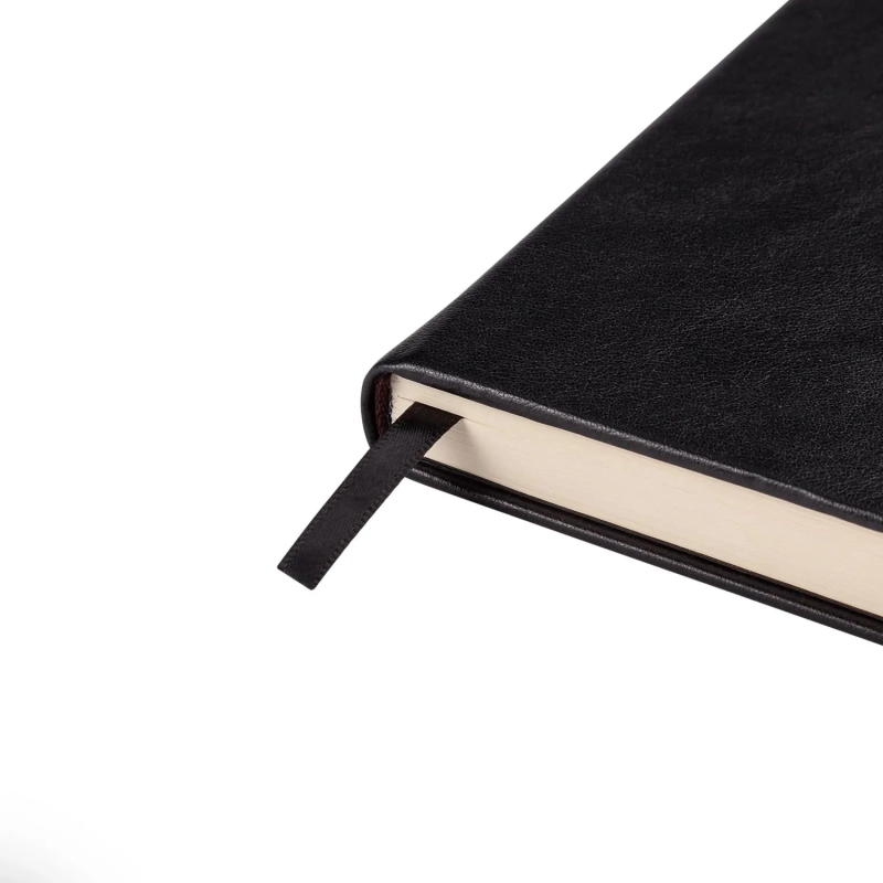 Ежедневник недатированный  А5 Premier (черный) 3-686/05