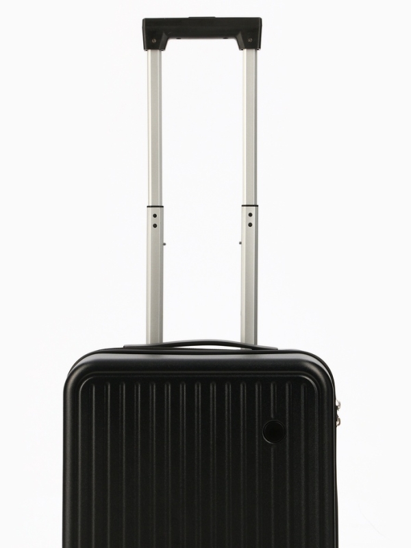 Чемодан 20 Чемодан 20", PС, 34*22*56, отд на молнии, код замок, 4 колеса, черный