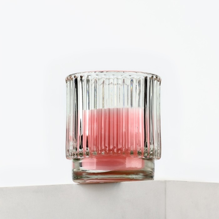 Свеча ароматическая в стекле: клубника, 7 х 8 см. Свеча ароматическая в стекле: клубника, 7 х 8 см.