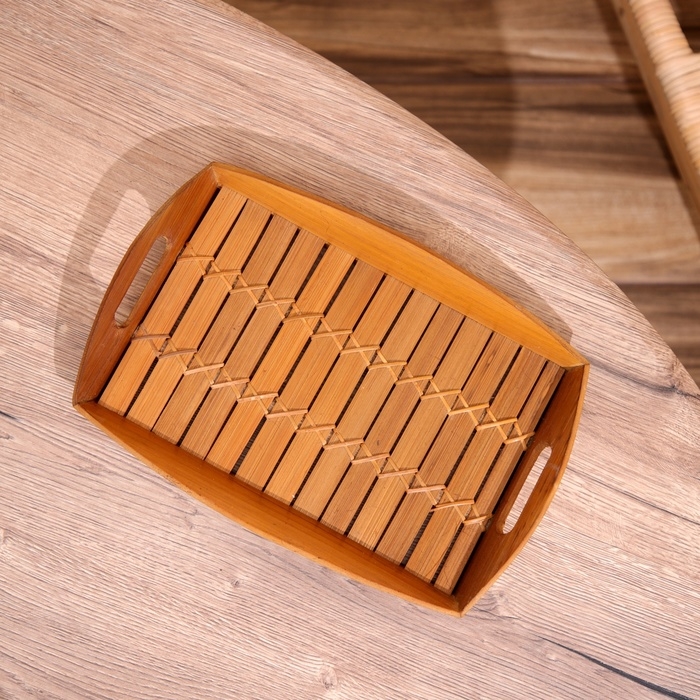 Поднос из бамбука 32х22х4 см Поднос из бамбука 32х22х4 см