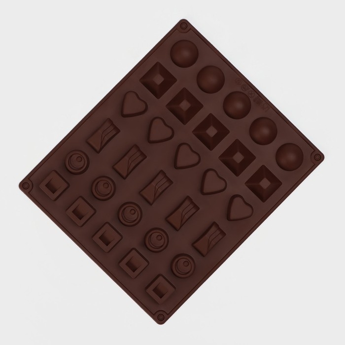 Форма для конфет и шоколада Доляна «Коробка конфет», силикон, 27×23×1,5 см, 30 ячеек (3,2×3,2 см), цвет коричневый