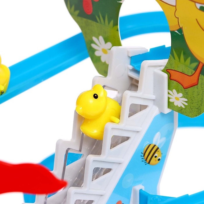 Развивающая игрушка «Уточки на лесенке», световые и звуковые эффекты, 6 уток в комплекте Развивающая игрушка «Уточки на лесенке», световые и звуковые эффекты, 6 уток в комплекте