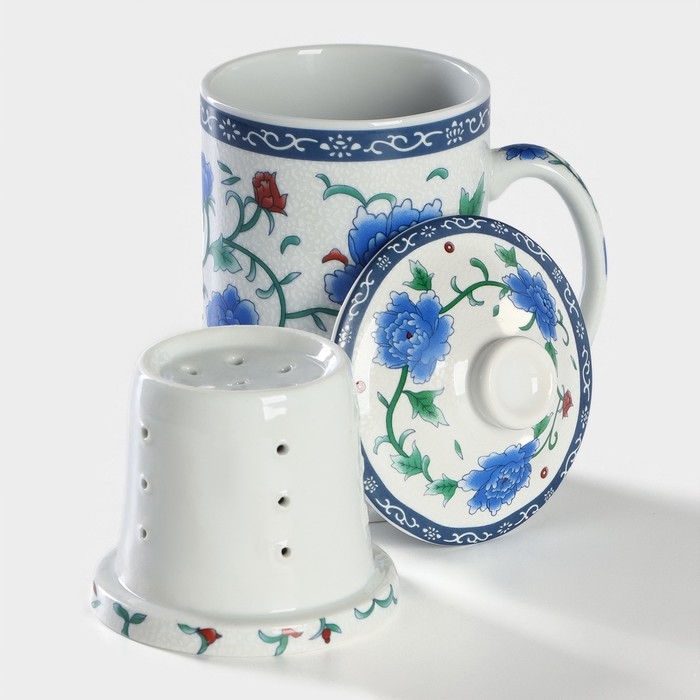 Кружка керамическая с крышкой и ситом «Цветение роз», 300 мл Кружка керамическая с крышкой и ситом «Цветение роз», 300 мл