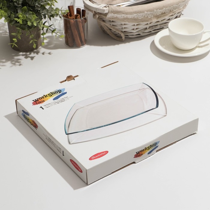 Тарелка столовая стеклянная Tokio, 26,5 x26,5 см Тарелка столовая стеклянная Tokio, 26,5 x26,5 см