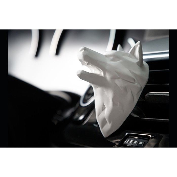 Ароматизатор в дефлектор керамический Волк, Grand Caratt + аромамасло Ароматизатор в дефлектор керамический Волк, Grand Caratt + аромамасло