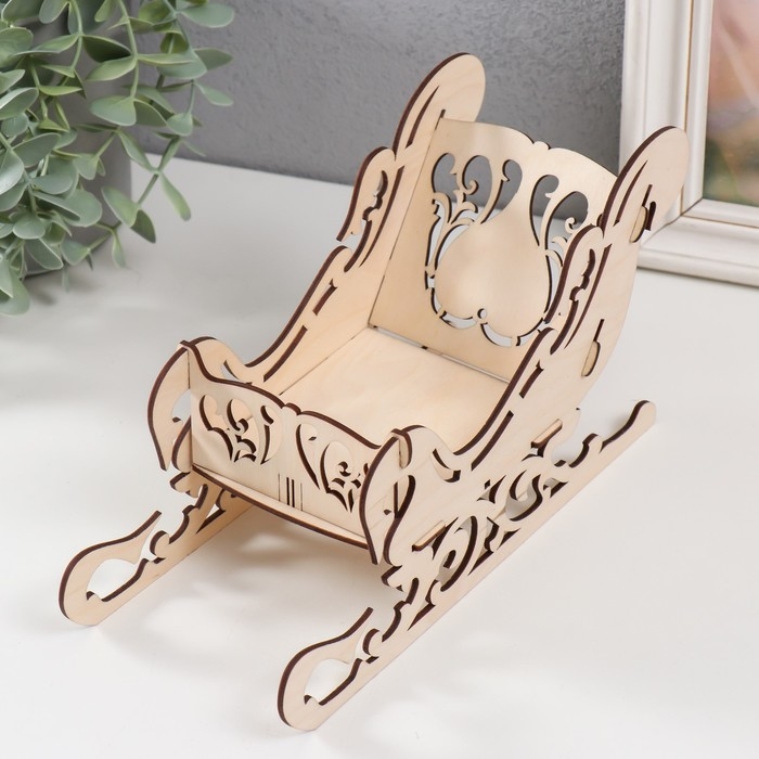 Шкатулка дерево для конфет  Шкатулка дерево для конфет "Новогодние Сани" 25х9х13 см (набор 5 деталей)