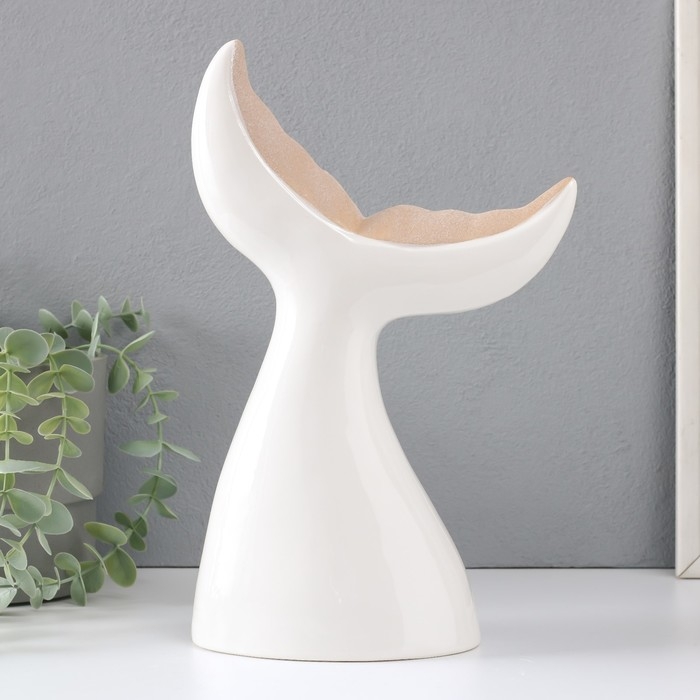 Сувенир керамика  Сувенир керамика "Хвост кита" песочно-белый 19,4х9,2х29 см