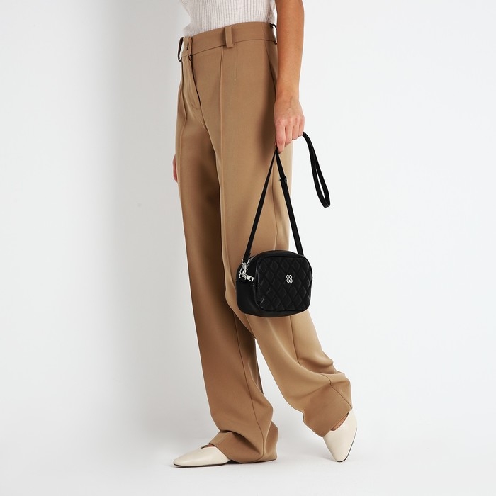 Сумка кросс-боди на молнии, цвет чёрный Сумка кросс-боди на молнии, цвет чёрный