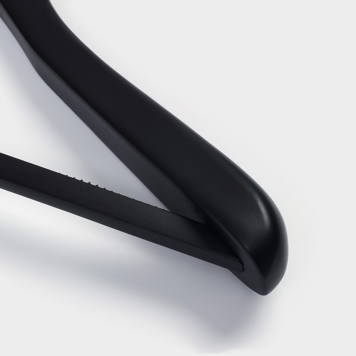 Плечики - вешалка LaDо́m Black Lotus, 45×4,5×29 см, деревянная, длинный крюк, широкие плечики Плечики - вешалка LaDо́m Black Lotus, 45×4,5×29 см, деревянная, длинный крюк, широкие плечики