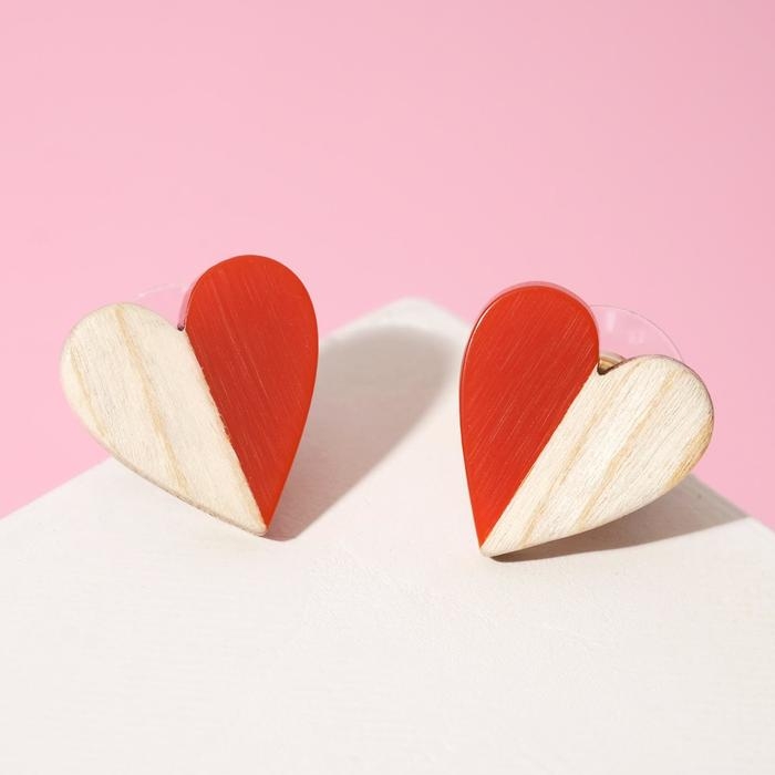 Серьги ассорти «Сердечки» натурэль, цвет бежево-красный Серьги ассорти «Сердечки» натурэль, цвет бежево-красный
