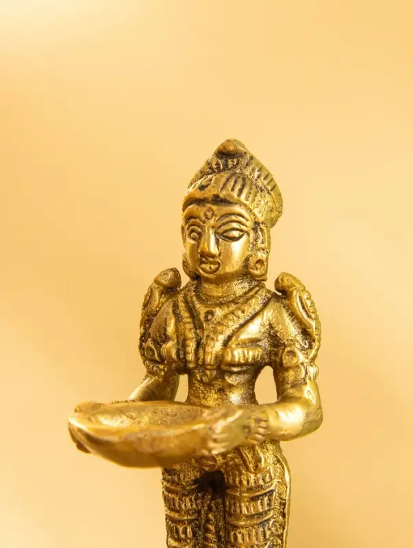 Подставка под благовония  Подставка под благовония "Лакшми" латунь 2,5х2,5х10 см