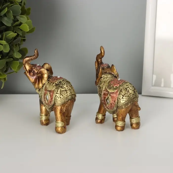 Фигурка полистоун &laquo;Африканский слон в золотой, ажурной попоне&raquo;, 8.5&times;7&times;3 см, МИКС