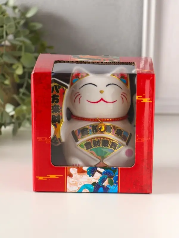 Маятник керамика от солнечной батареи "Манэки-нэко с веером" 10х11х10,8 см