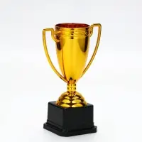 Кубок 093, наградная фигура, золото, подставка пластик ЧЕРНАЯ, 18,2 х 12 х 7,5 см Кубок 093, наградная фигура, золото, подставка пластик ЧЕРНАЯ, 18,2 х 12 х 7,5 см